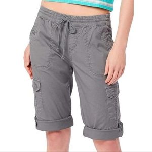 UNIONBAY Women's Lightweight Gray Midi Length Shorts